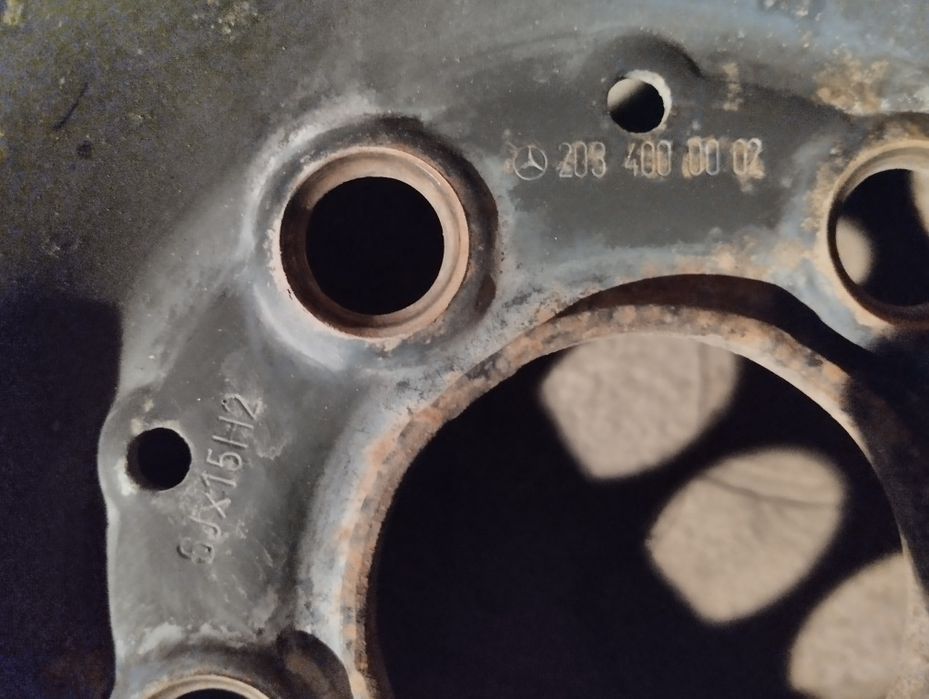 Продам диски Ауди 100 Фольксваген мэрс