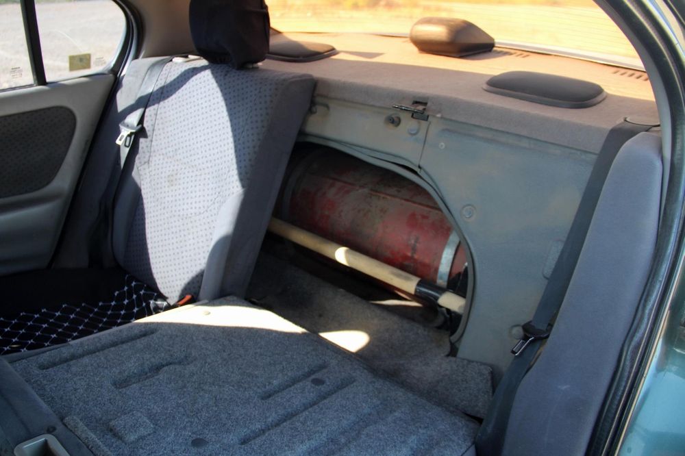 Ниссан Примера П11 2001