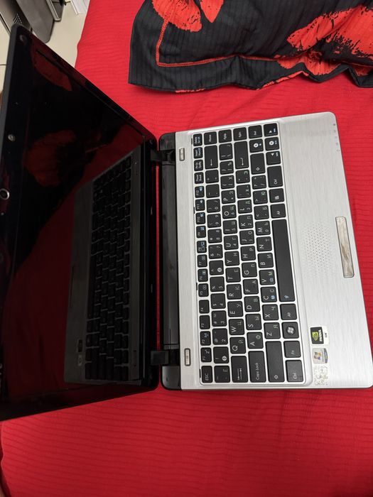 Noutbuk (Asus modeli)