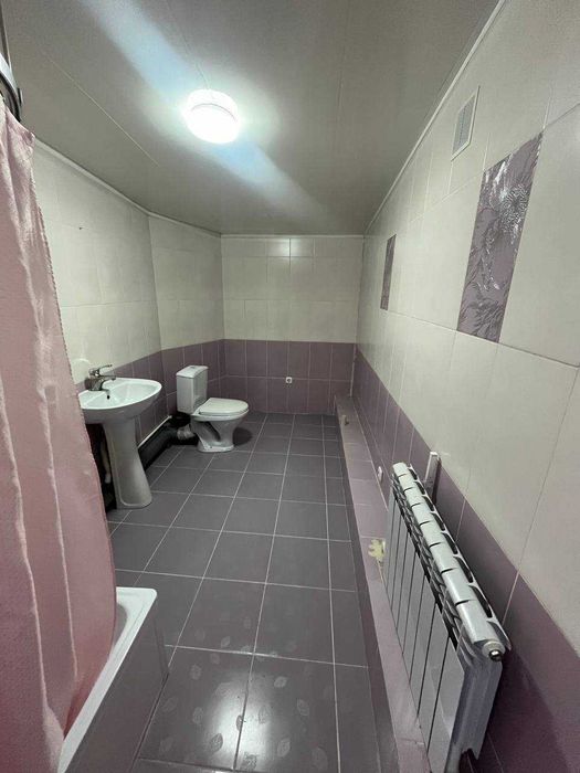 Продам ком. помещение в центре