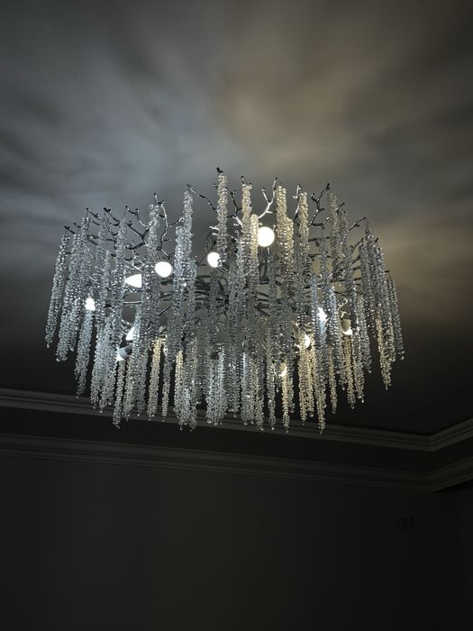 Люстра для зала