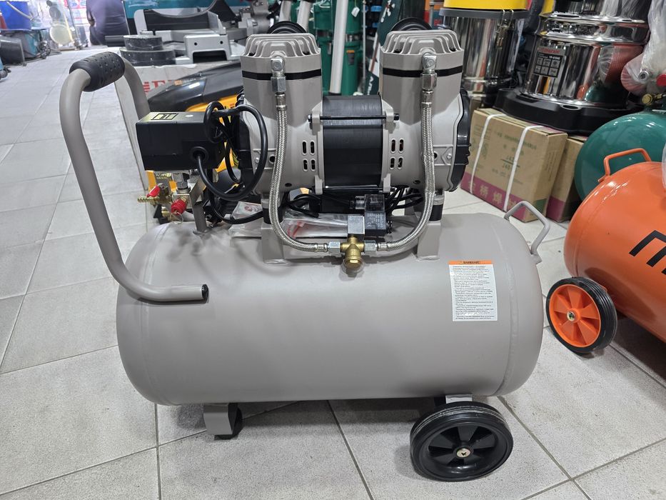 Безшумный-безмаслянный компрессор
ПИТЕР 50