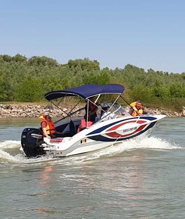 Barca Delphin 5.5 Bowrider - an 2021 (+TVA deductibil)