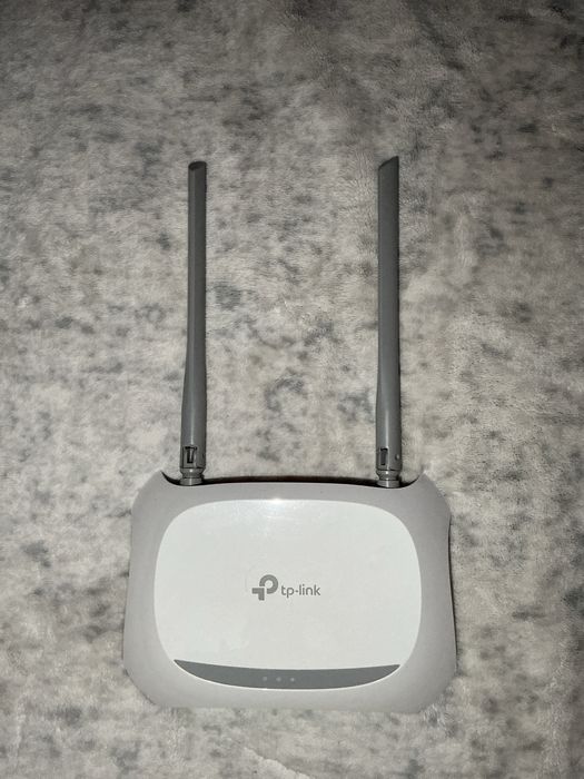 Роутер тплинк мадель TL-WR840N