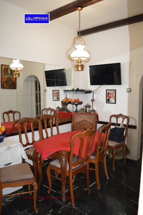 Тристаен апартамент в  Идеален Център!