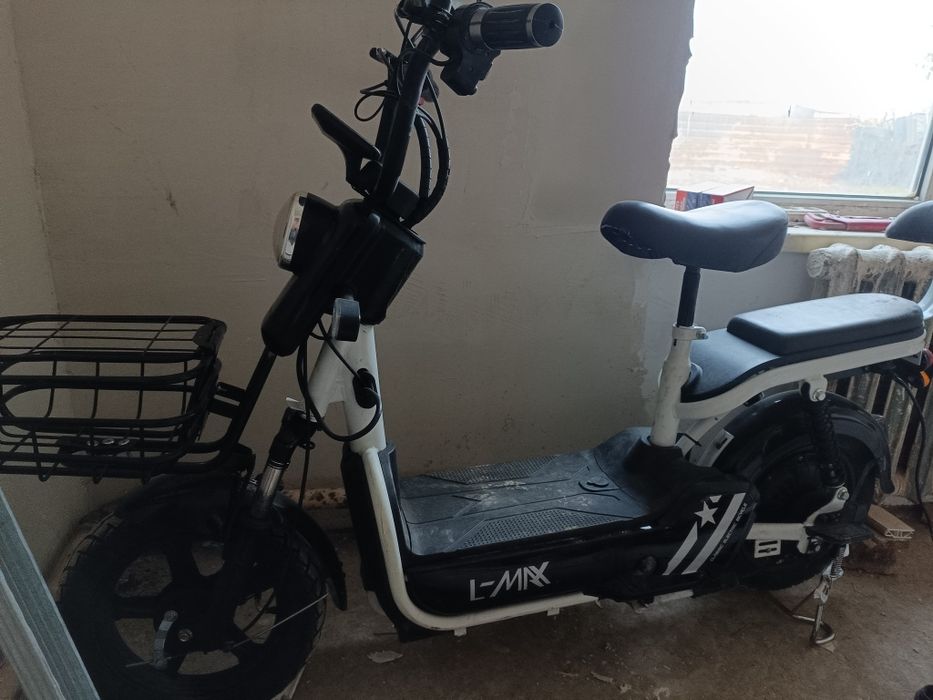 Электро мопет продам почти новое