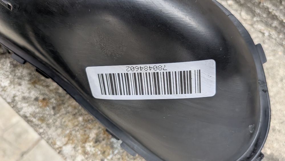 Продавам маркуч от дебитомер към турбина БМВ Е91 320d 177hp 2007