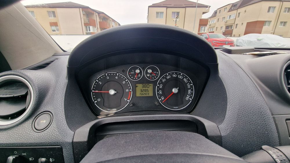 Vand Ford fiesta 1.4