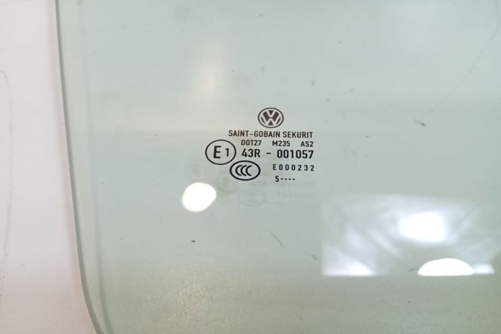 Geam usa  dreapta fata 43R001057 Volkswagen VW Golf a 4-a generatie