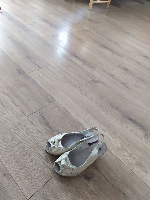 Летни дамски обувки