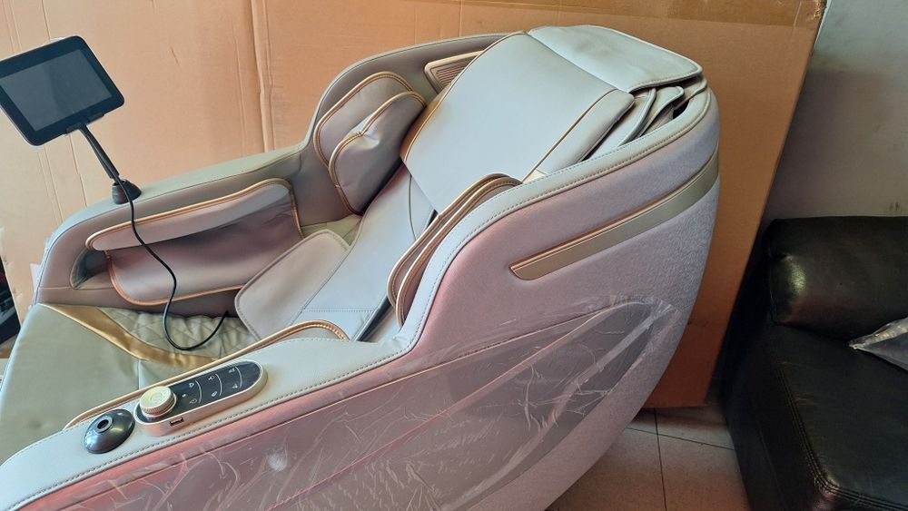 Премиум 6D масажен стол SL-TRACK, ZERO GRAVITY, BODY SCAN