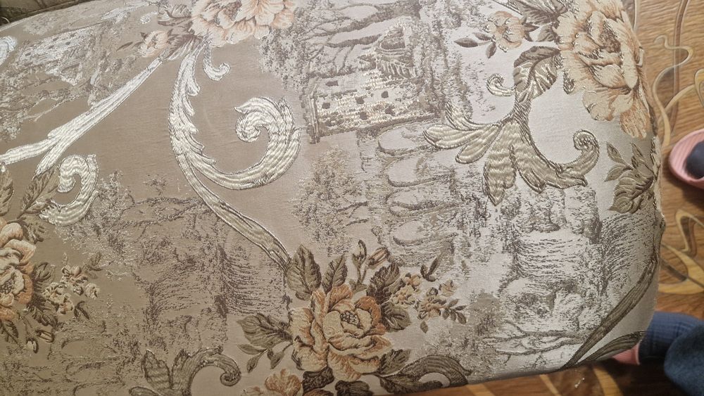 Диван трех секционный