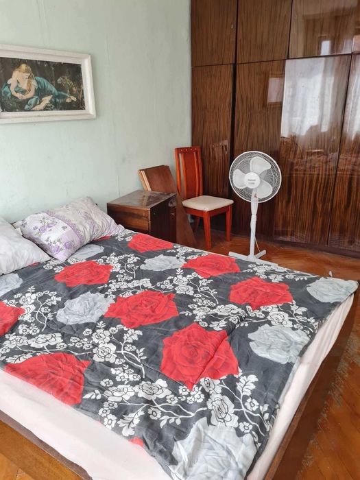 Продава се Тристаен апартамент в Плевен, Идеален център - 110 кв.м за 1364 €/кв.м - Снимка #3