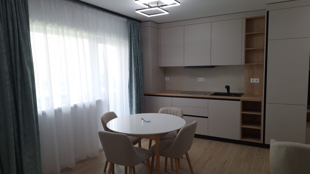 Garsonieră modernă la etajul 1 cu balcon | Mobilată și utilată complet | Zonă rezidențială