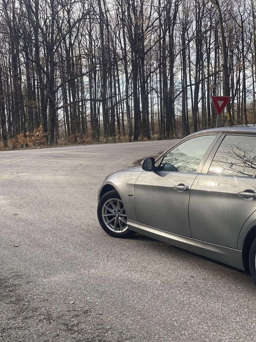 Vand Bmw e91 Xdrive 2.0d , 184 CP , anul 2011