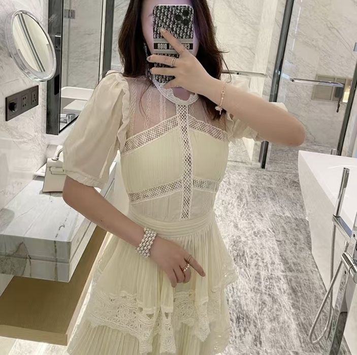 Платье 42 размера. 15000тг