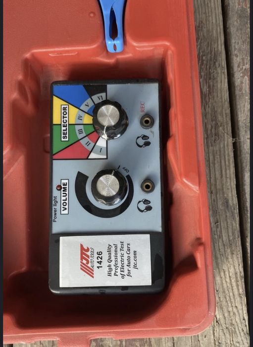 Электроный стетоскоп .. цена 35000 тг