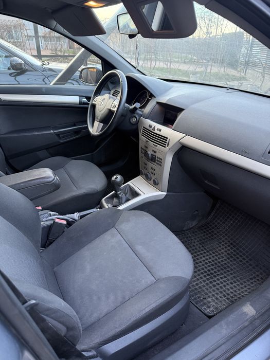 Opel Astra H 1.7CDTI