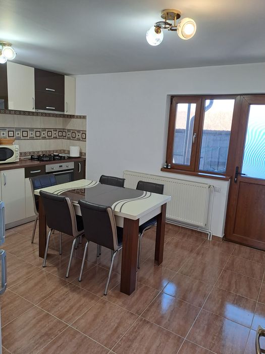 Vând Casa suprafața 155 mp