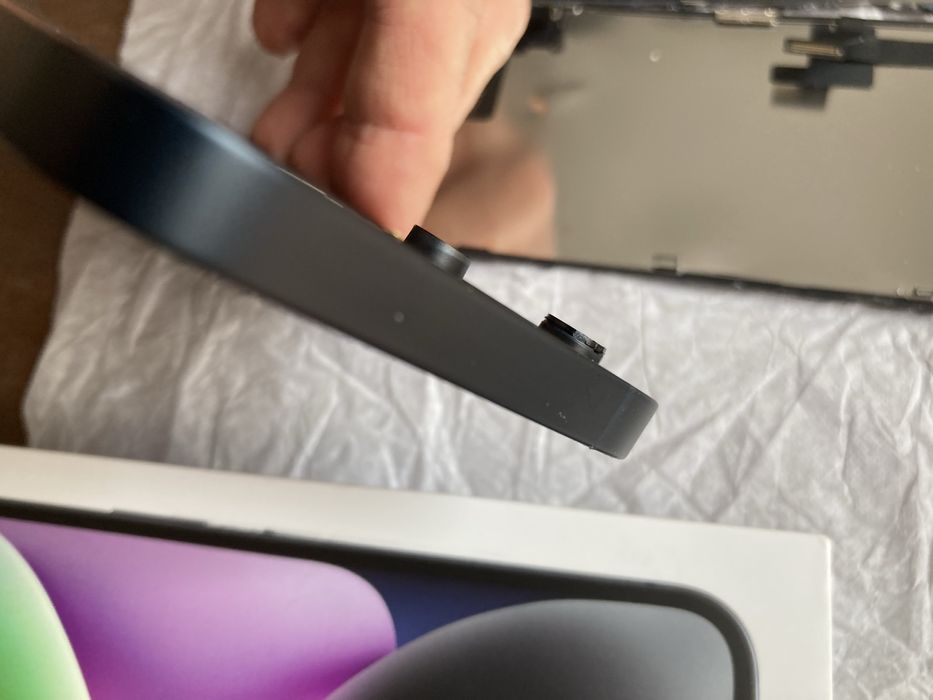 iphone 16e esim 14 128 A 2649 model  spart fata spate pt piese