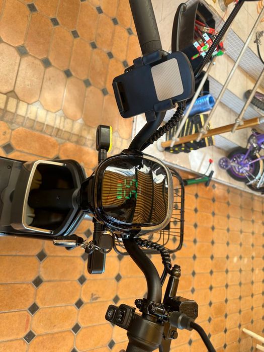 Elektro skuter yangi dastafka bor