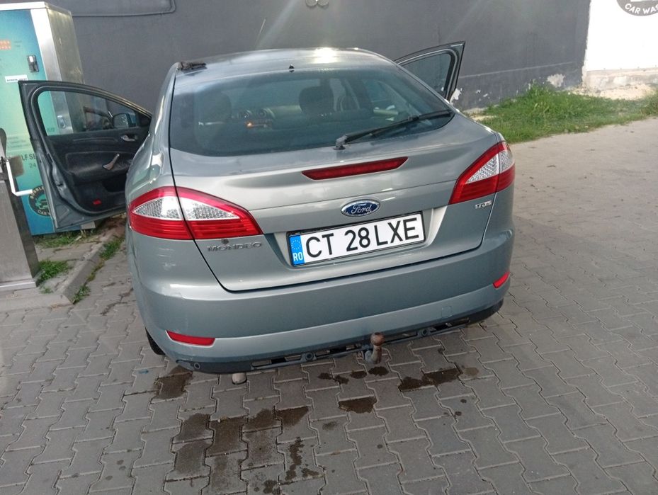 Vand Ford Mondeo