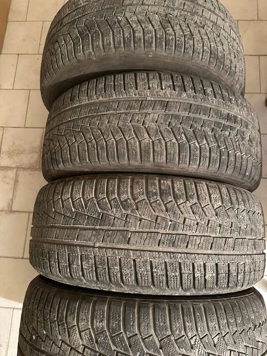 Зимни гуми HANKOOK WINTER I*CEPT EVO 2 225/50/17 94H
