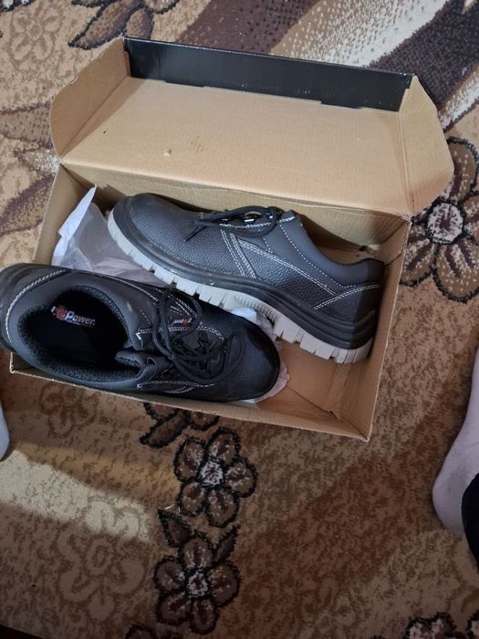 Италиански работни обувки