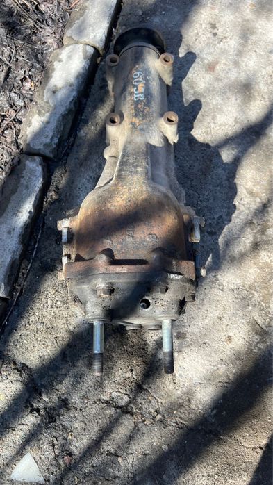 Задний редуктор Subaru