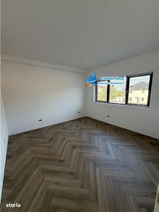 Proprietar-Casa P+1+M-5 camere3bai- Teren 540mp Vis-a-vis  PADURE