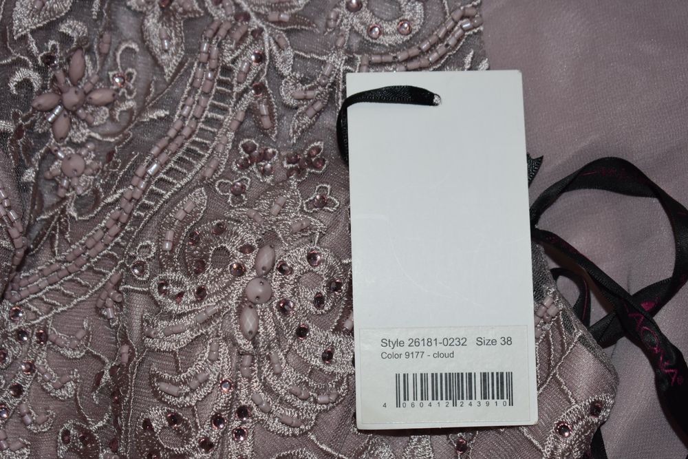 Официална рокля-пепел от рози