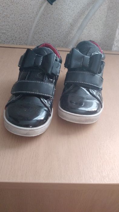 маратонки и  обувки