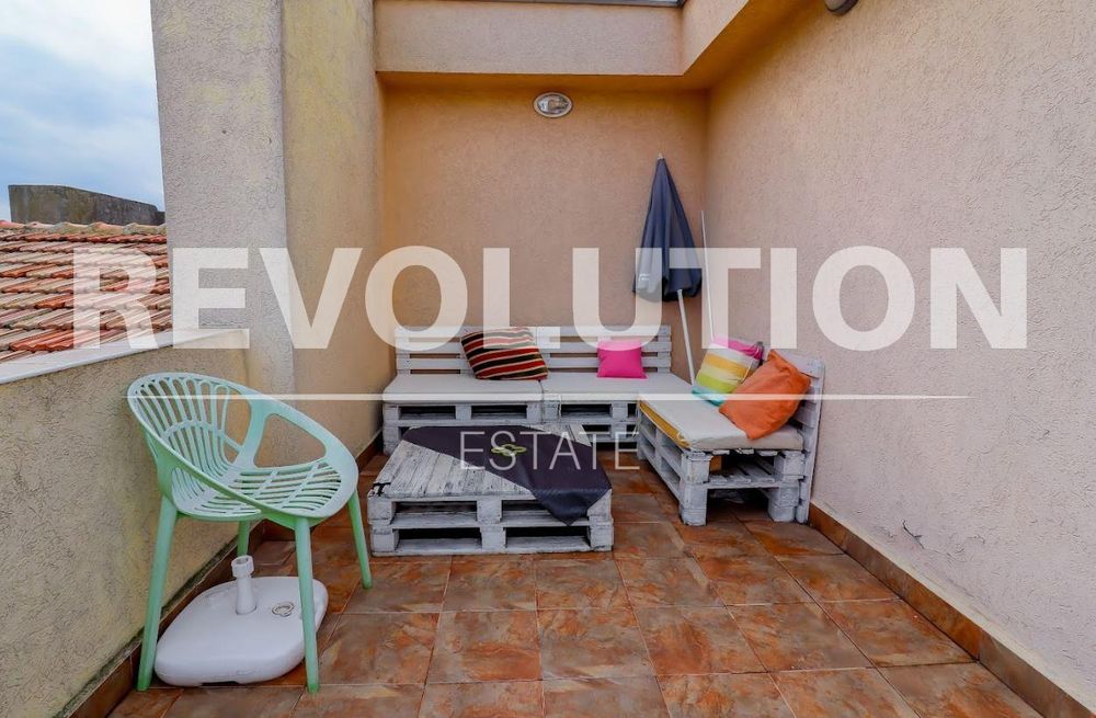 Дава се под наем Мезонет в Варна, Център - 105 кв.м за 897.6 € - Снимка #9