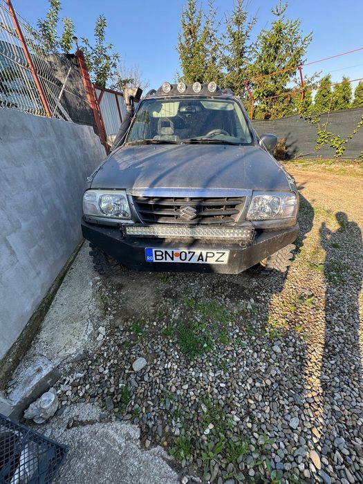 Suzuki Grand Vitara 2.5 v6