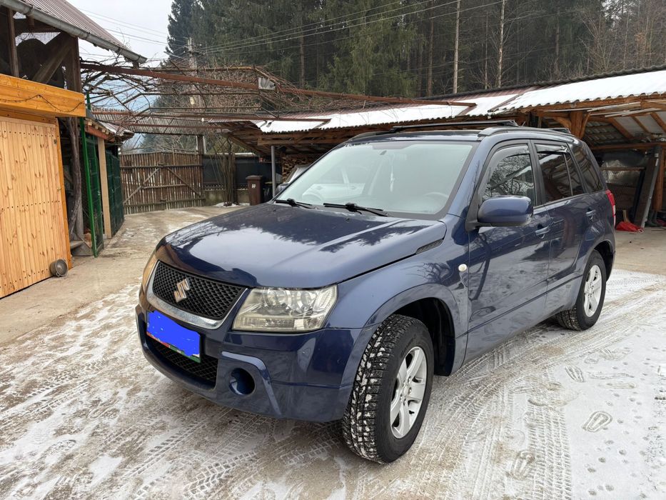 Vând Susuki Grand Vitara 2009 2.0 benzina
