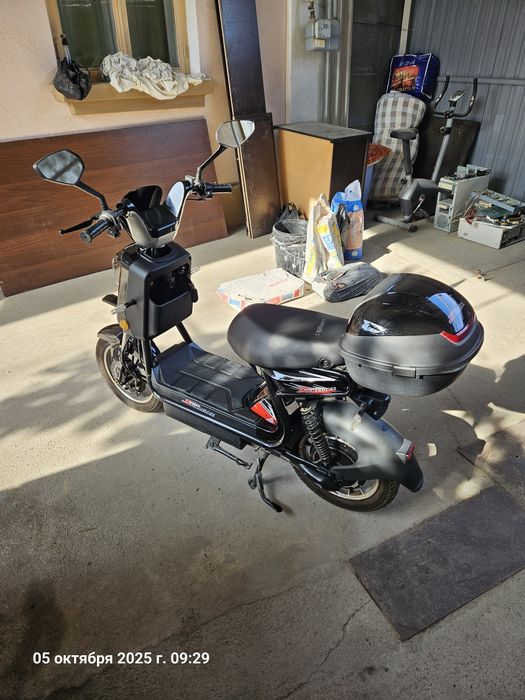 Электроскутер SKILLMAX без батерей