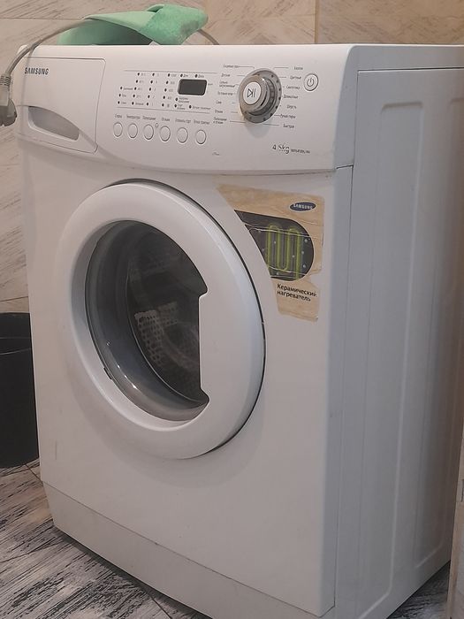 Продам стиральную машину