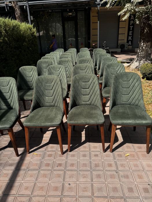 Химчистка мягкой мебели. Чистка диван. Клининг услуги. Уборка не дорог