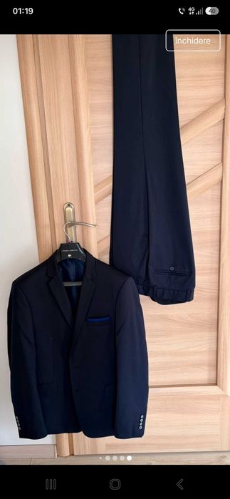 Costum pentru bărbați