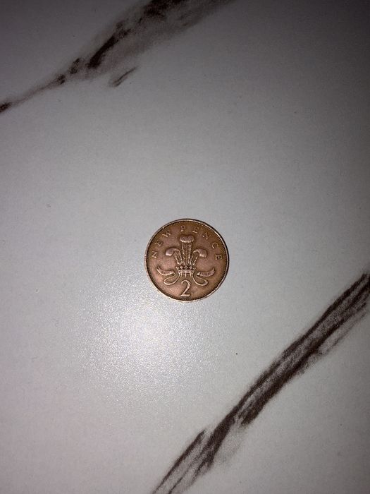 Vand moneda de colectie Regina Elisabeta
