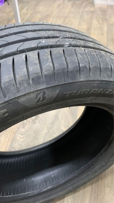 Продам шины 225/50 r17
