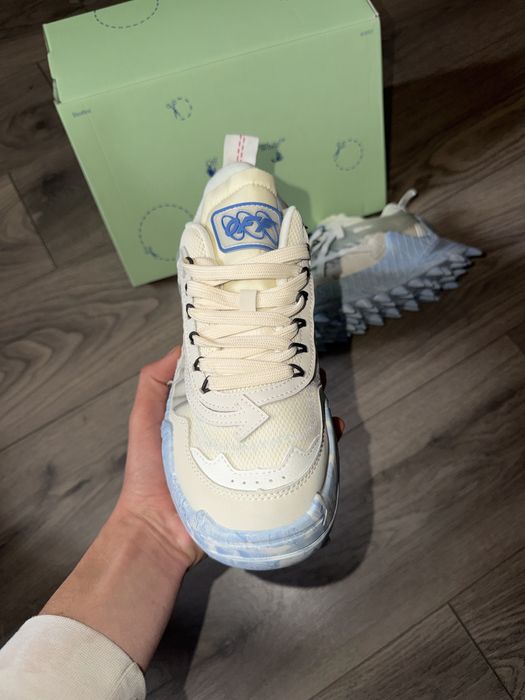 Off White Odsy 1000