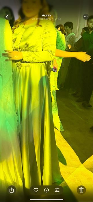 Вечернее платье от Нуршах