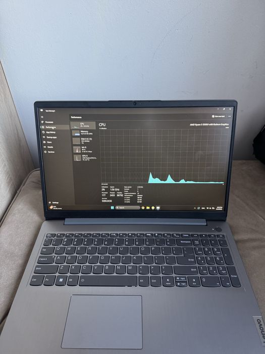 Lenovo IdeaPad3 | Ryzen 5 5500U | 16GB RAM | SSD 512GB | Baterie 95%