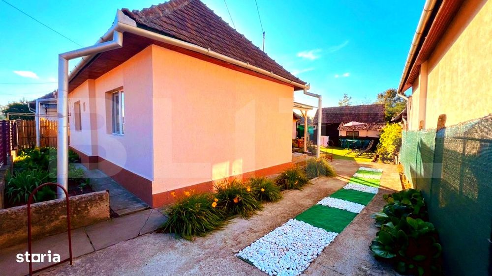 Casa de vanzare, 90 mp, 714 mp teren, langa Blaj