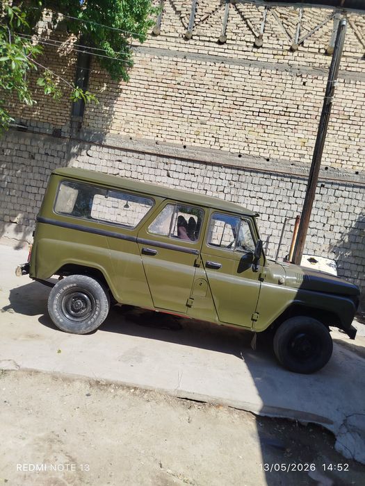 Uaz avto sotiladi