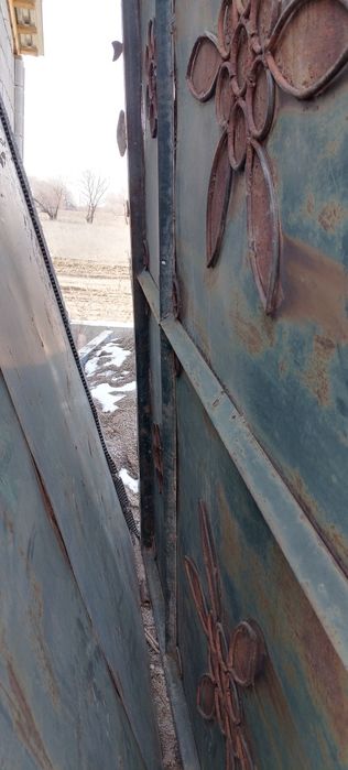 Продам ворота с калиткой