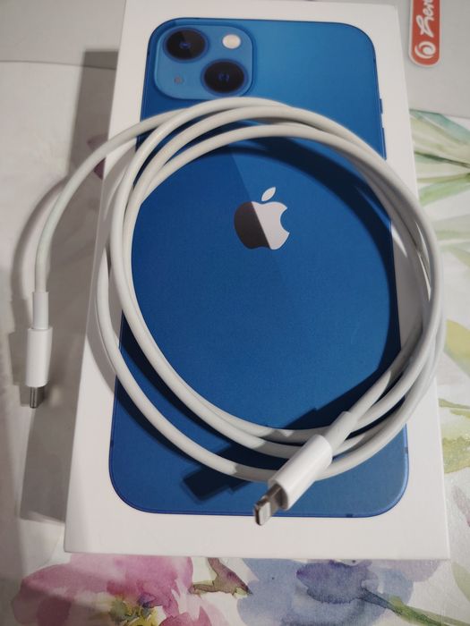 iPhone 13 blue  128 GB
