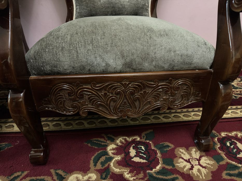 Stul sof chinordan yasalgan sifati alo yangi