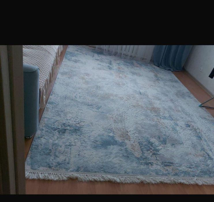 Ковер, в хорошем состоянии